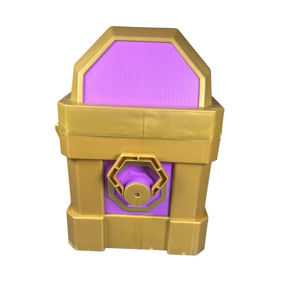 Ryan’s World Giant Mystery Chest Lot Figures Accessories Dragon Pirate Knight - Picture 13 of 14